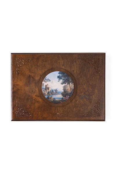 Anadolia Large Size Vintage Solid Box for Travel in the Palace Garden