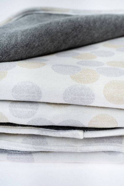 Boumini 100X150 cm Cotton Baby Blanket Double Sided Fiber Filled Polka Dots Coffee