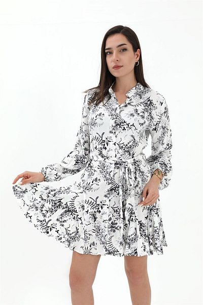 VAPUR Rochie din viscoză cu fustă cu volan - neagră