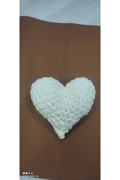 Kevser nur tuhafiye Decorative Heart Pillow