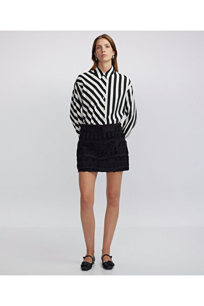 İpekyol Aplikeli mini etek