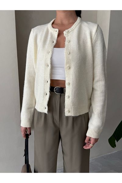 Laluvia Cremefarbener Basic-Cardigan mit Shake-Knöpfen-4488
