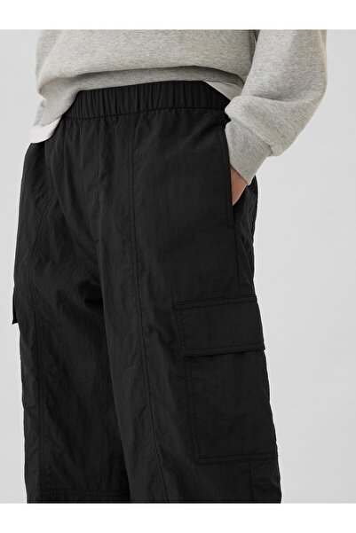 GAP Kadın Siyah GapFit Crinkle Paraşüt Pantolon