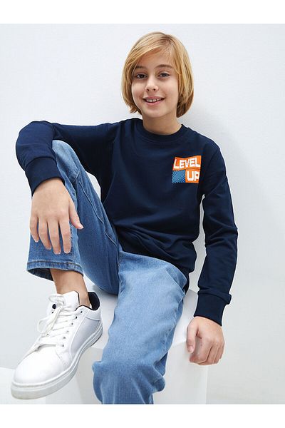LC Waikiki LCWK Crew nyakú nyomott hosszú ujjú fiú pulóver