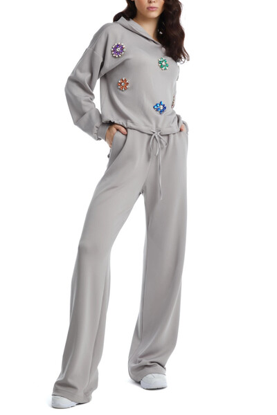 SERPİL Renkli Taş İşlemeli Kapüşonlu Rahat Kesim Büzgü Detaylı Üst ve Geniş P...