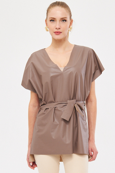 armonika Women's Mink V-Neck Leather Look Short Front Long Back Belted Blouse ARM-21K001054