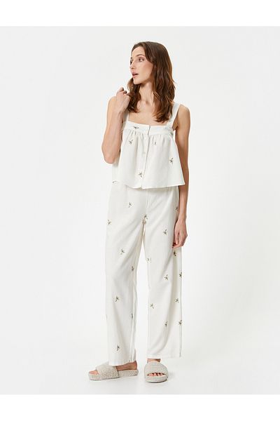 Koton Tanktop mit Blumenmuster, dünnen Trägern und Aufdruck