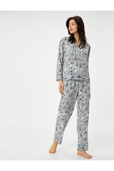 Koton Gemustertes Pyjamaoberteil mit langen Ärmeln und Knöpfen