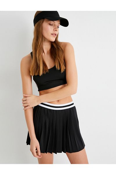 Koton Minigröße – Tennisrock mit kontrastierenden Details, Shorts und elastischer Taille