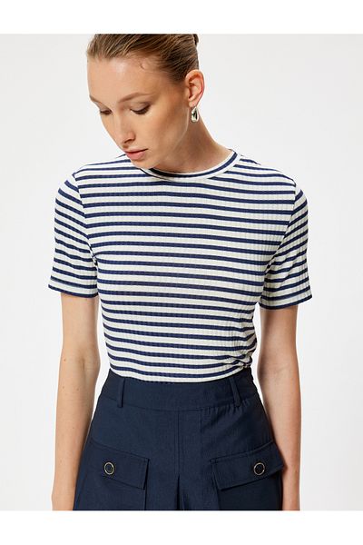 Koton Tricou de bază cu mânecă scurtă cu coaste