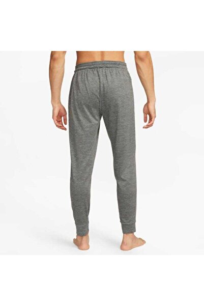 Nike Yoga Dri-Fit Statement Jersey Training Gri Erkek Eşofman Altı