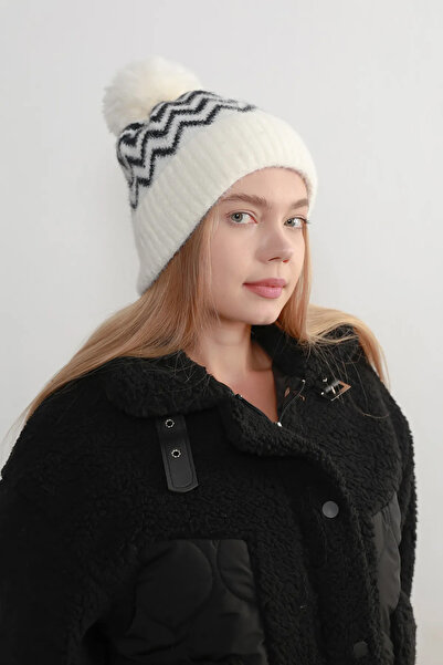REMSA Жіноча шапка з зигзагоподібним візерунком RKŞ-19 Чорно-біла