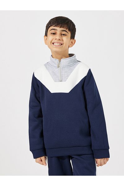 Styli Color Block Zip Neck Sweatshirt & Piping Joggers Set