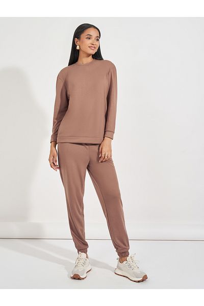 Styli Regular Fit Sweatshirt & Cuffed Joggers Co-Ords