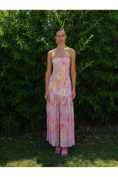 Markano Vivian Elbise Pembe