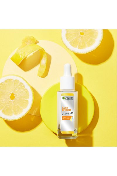 Garnier SKINACTIVE LIGHT/TRU WHI SP30ML+GARNIER SKINACTIVE FAST BRIGHT BOOSTER SERUM VIT C 30 ML