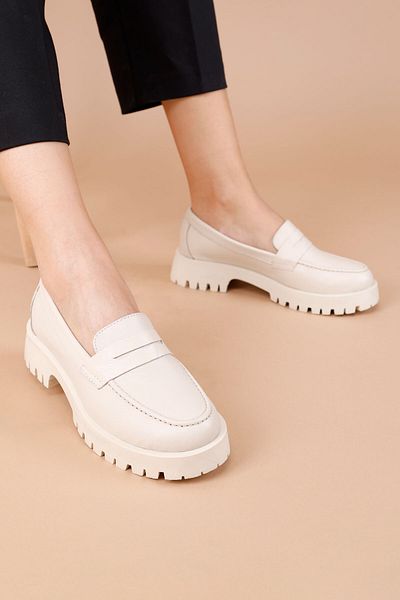 Getcho Tardeney Women's Beige Loafer Shoes