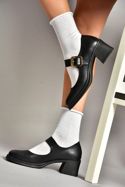 Fox Shoes T 820236009   Pantofi de damă cu toc gros negru