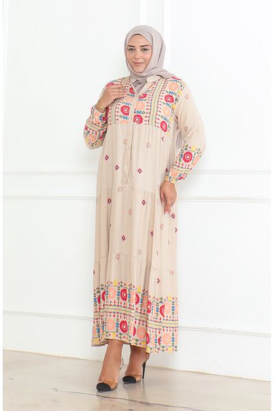 sefamerve Μπεζ φόρεμα βισκόζης - Plus Size, με σχέδιο και κουμπιά 5070-04