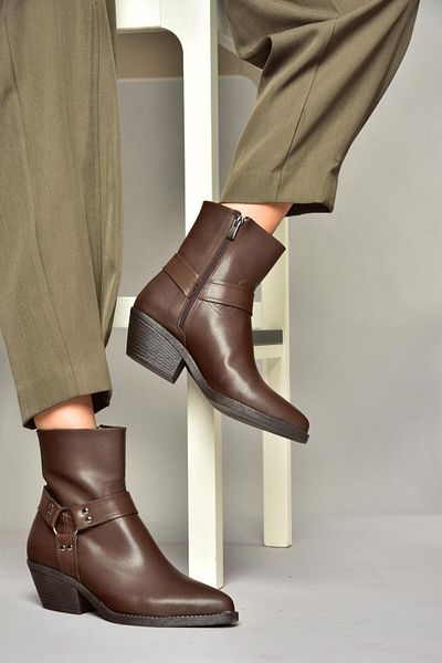 Fox Shoes Τ 404400609   Καφέ Γυναικείες Μπότες με Χοντρό Τακούνι