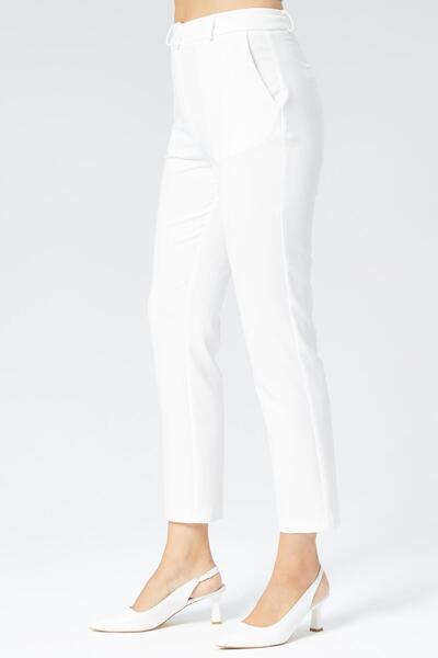 Appleline White Women's Carrot Trousers - Skinny Leg, Ankle Length