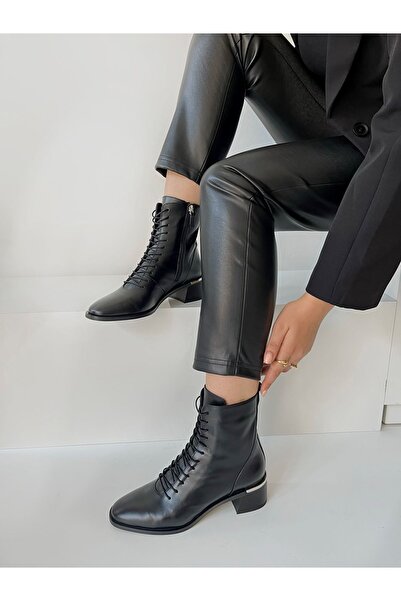 Saracshoes Gerçek Deri Bağcıklı Kadın Bot Siyah Lace