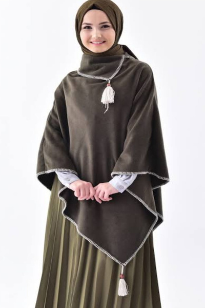 Cockatoo Women's Shawl Collar Shepherd Stitched Tassel Detailed Stylish Designed Hijab Fleece Poncho