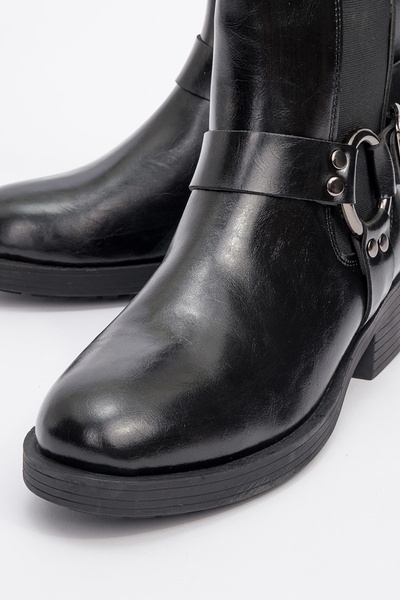 LuviShoes STONE Siyah Cilt Tokalı Lastikli Fermuarlı Kadın Bot