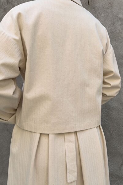 hrmonny Ecru Natural Beige Oversize Short Women's Crop Jacket Look Shirt