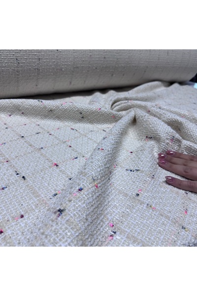 Yaren Ülker Tüvit Şanel Kumaş Kareli Ekru Renk Üzeri Renkli İp İşlemeli Çift ...