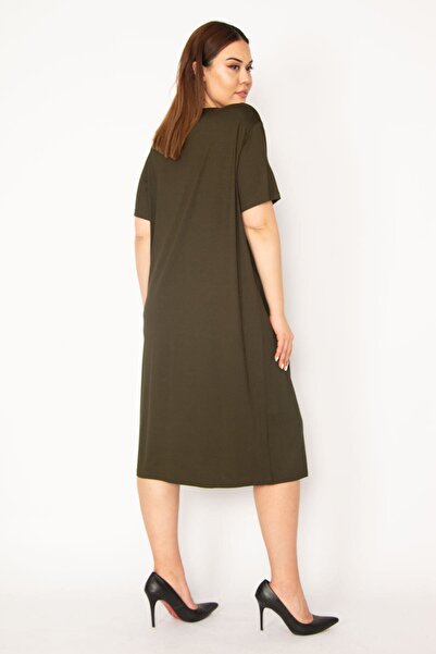 Şans Жіноче плаття великого розміру хакі з вишивкою та паєтками 65n33251