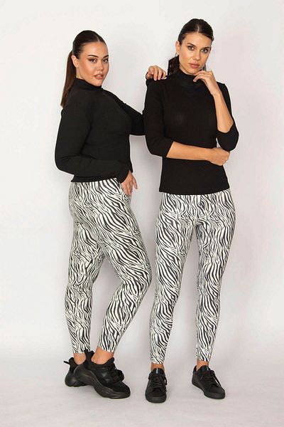 Şans Pantaloni dresuri negri cu model zebră de mărime mare pentru femei 65n29024