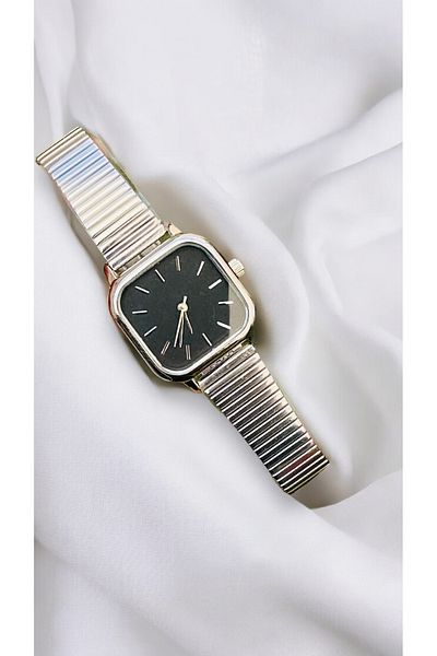 pullmarkt New Adjustment-Free Band Feature Fits Every Arm Without Adjustment! - Women's Wrist Watch