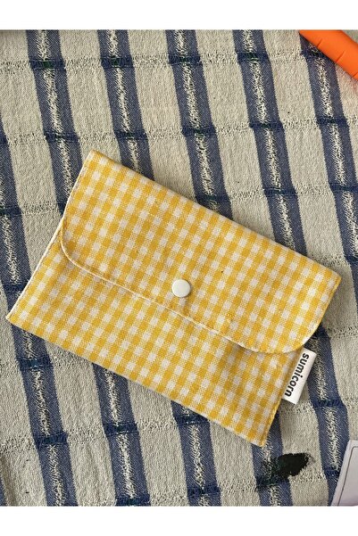 Sumicorn Design Sarı Pötikareli Yıkanabilir Çıtçıt Detaylı Ped Çantası, Mini Cüzdan, Çanta Içi Düzenleyici