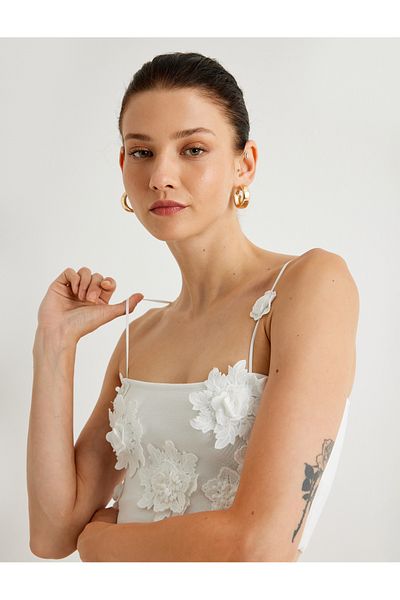 Koton X Melis Ağazat - Bustieră tricotaje cu imprimeu floral tridimensional, curea subțire