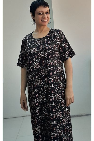 Mertcan Butik Μαύρο φόρεμα με κοντό μανίκι από χτενισμένο βισκόζη με λουλούδια