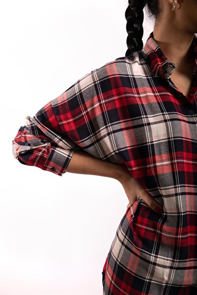 Gils Butik Red and White Oversize Plaid Shirt
