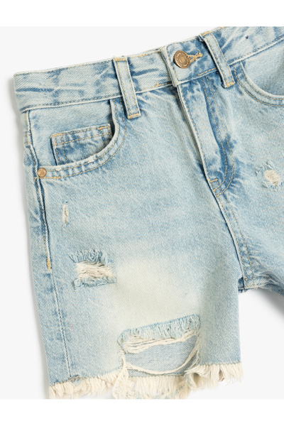 Koton Yırtık Mini Kot Şort Cep Detaylı Düğmeli Pamuklu