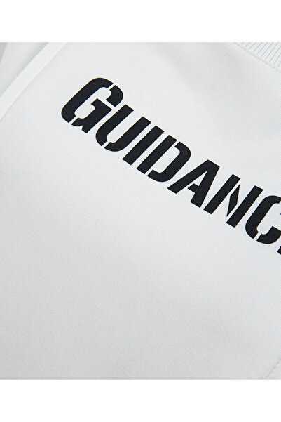 Twist Sloganové šaty s detailem výřezu