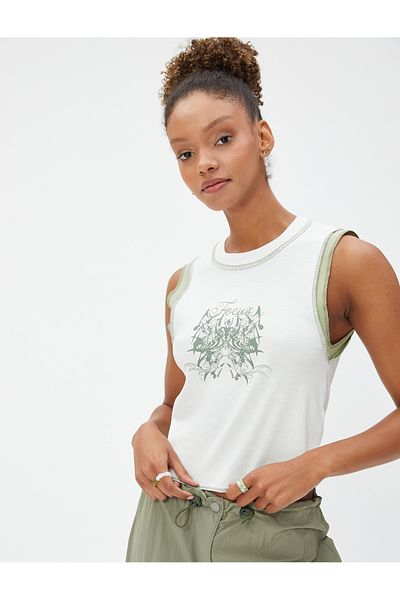 Koton Crop Athlete Printed Stitching Detailed Crew Neck