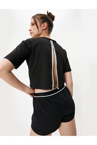 Koton Sports Crop T-Shirt Short Sleeve Crew Neck with Back Window Detail