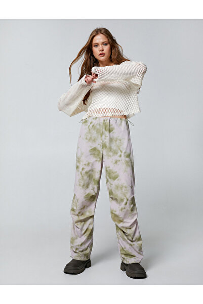 Koton Kurzes, durchbrochenes T-Shirt mit langen Ärmeln und Rundhalsausschnitt