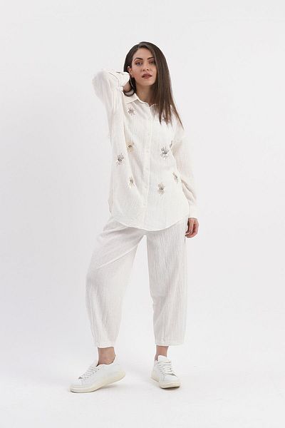 VAPUR TEKSTİL Ecru Crinkle Linen Shirt - Side Slit and Eye Embroidery Detail