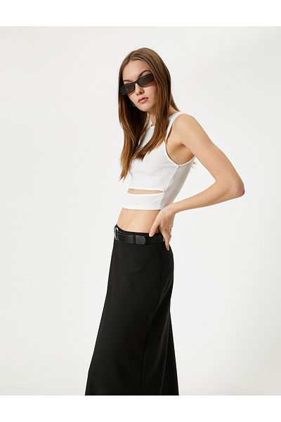 Koton Window Detailed Short Athlete Slim Fit Crew Neck