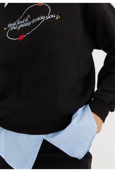 TUBİA Women's Black Embroidery Printed Oversize Short Sweatshirt