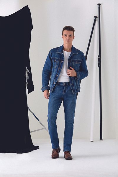 Pantamo Jeans Класическо палто в среден тон в изтъркан син цвят - мъжко дънково яке