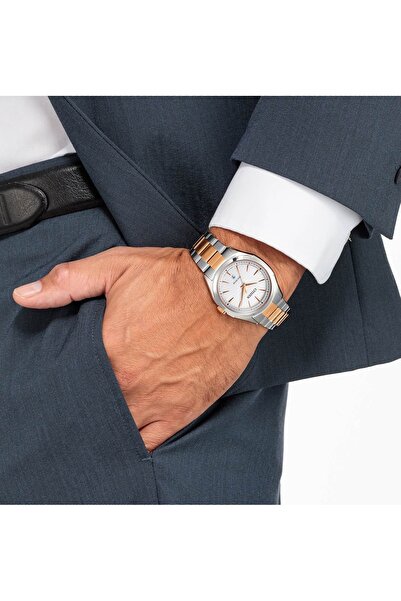 Citizen Aw1756-89A Men's Wristwatch