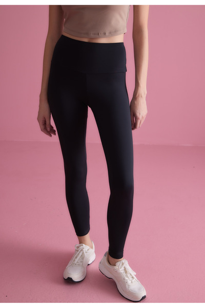 TUBİA Γυναικείο κολάν τσέπης σε μαύρο χρώμα άνετο