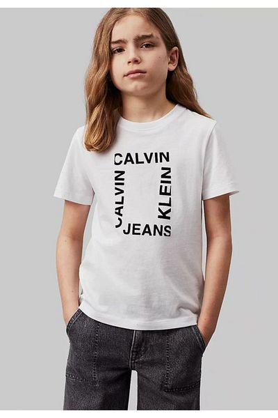 Calvin Klein T-Shirt