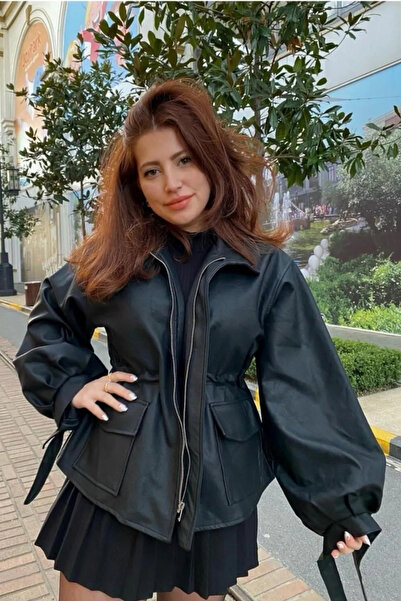 Qaju Μαύρο δερμάτινο μπουφάν με ρυθμιζόμενο μανίκι στη μέση